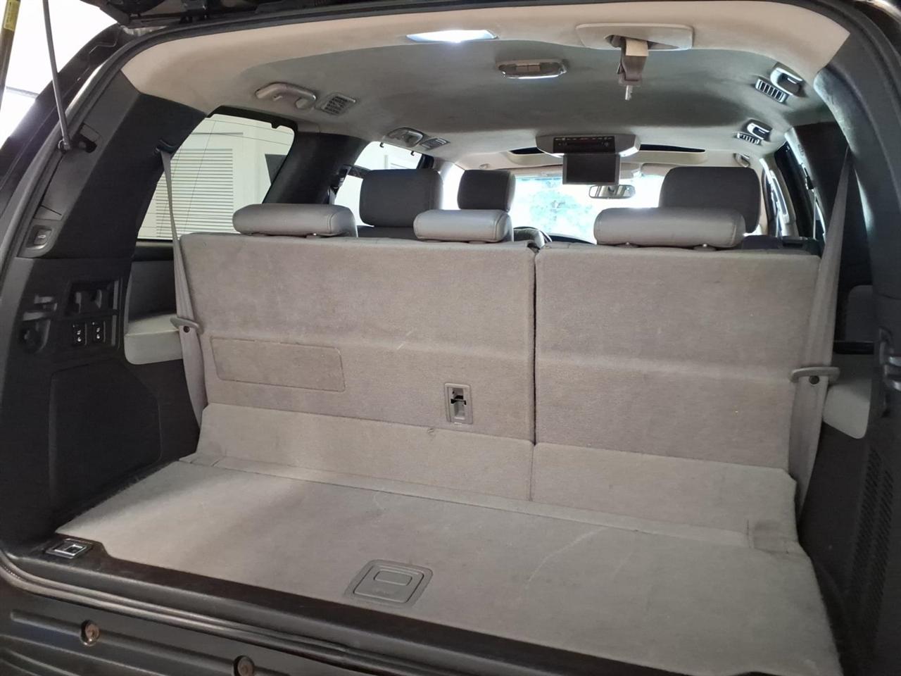 Toyota Sequoia 4WD 5.7L Limited (Natl) 2008