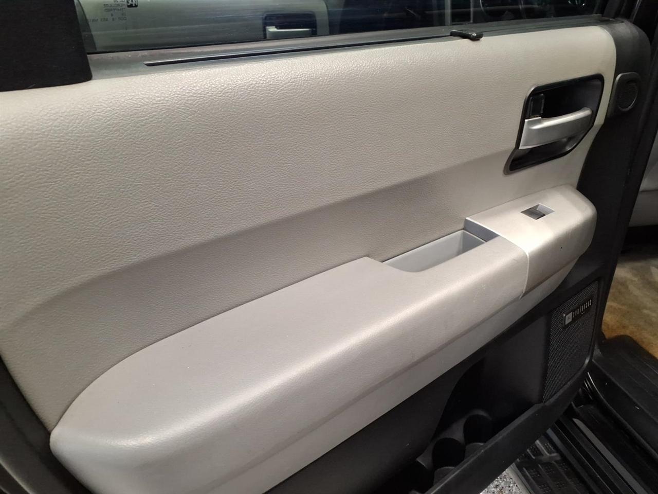 Toyota Sequoia 4WD 5.7L Limited (Natl) 2008