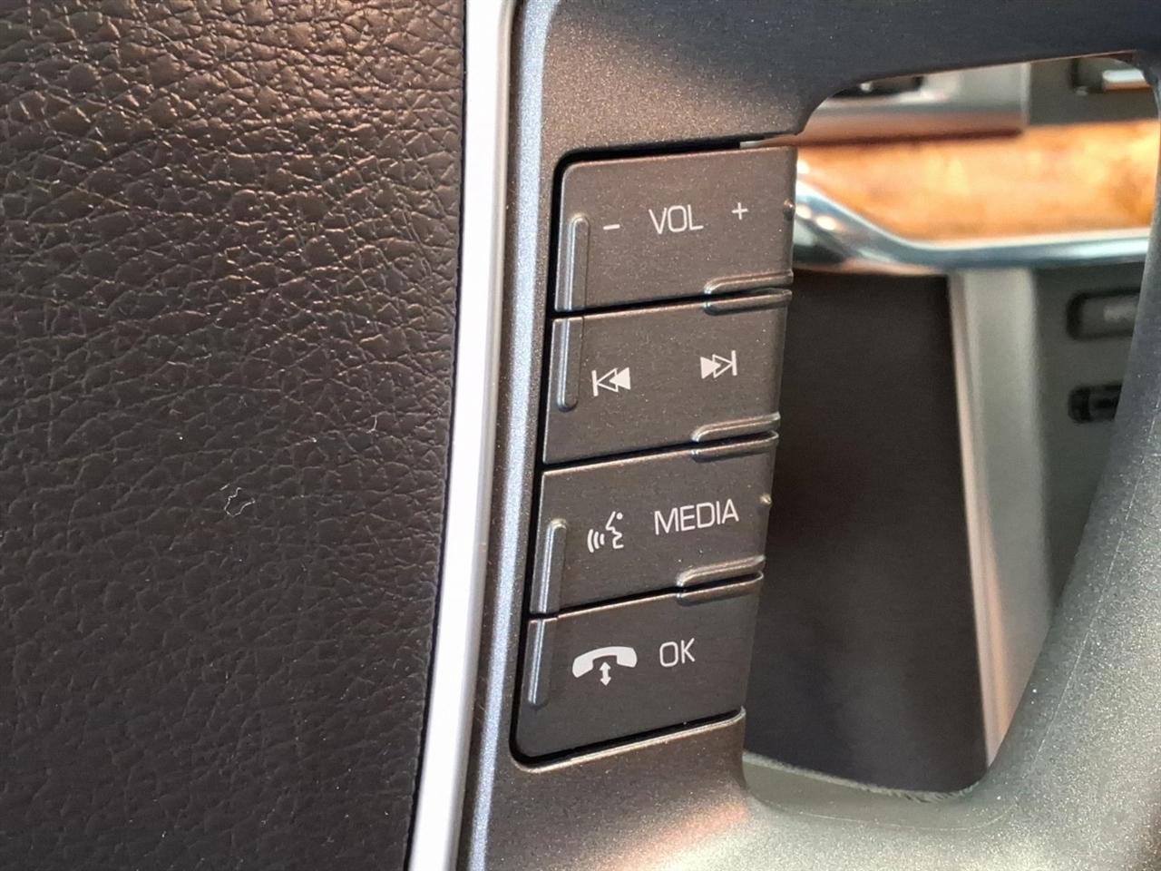 Lincoln MKZ photo 12