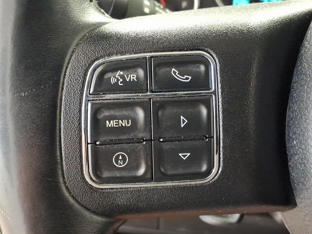 Jeep Wrangler photo 11