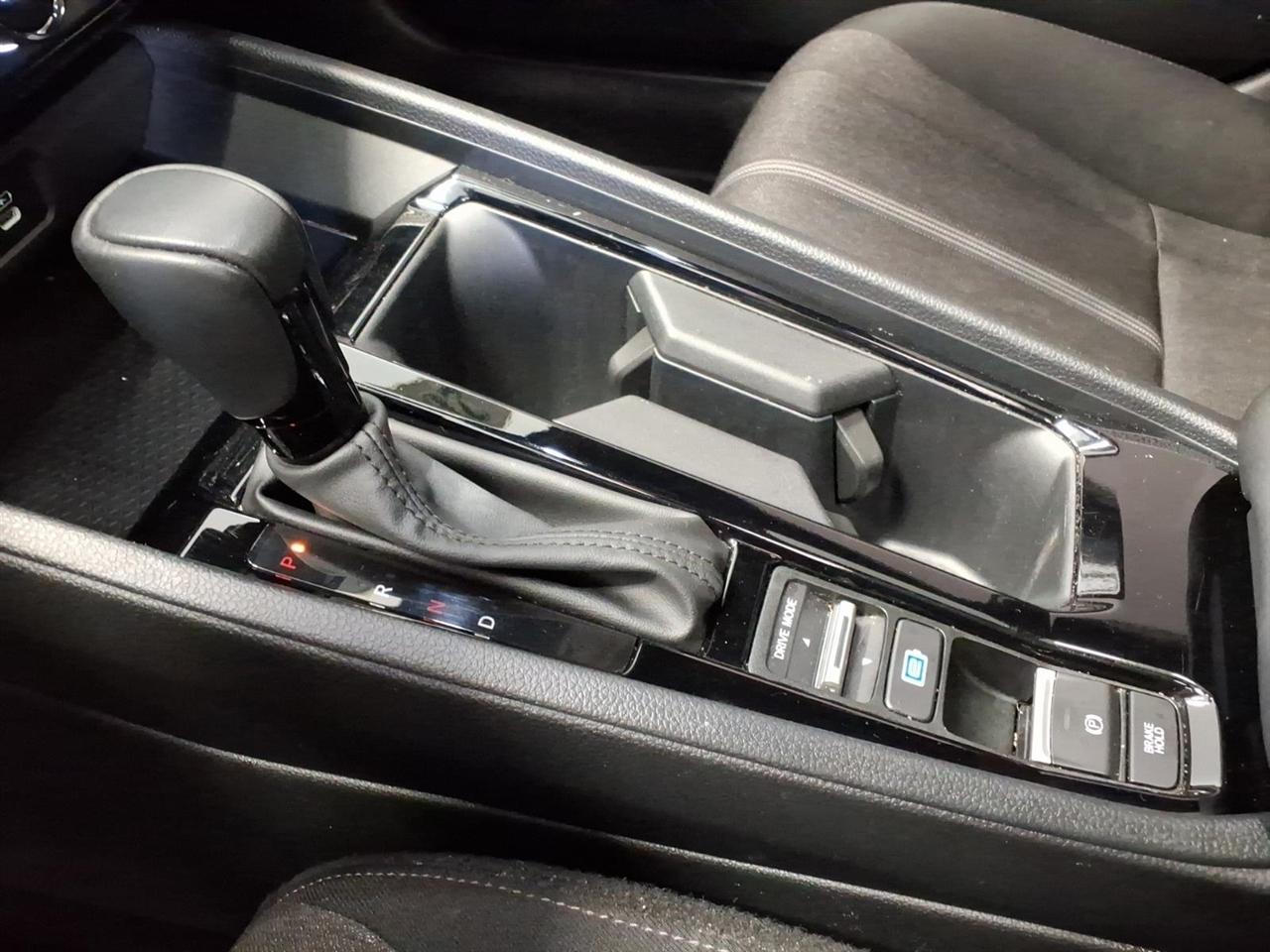 Honda Accord photo 16