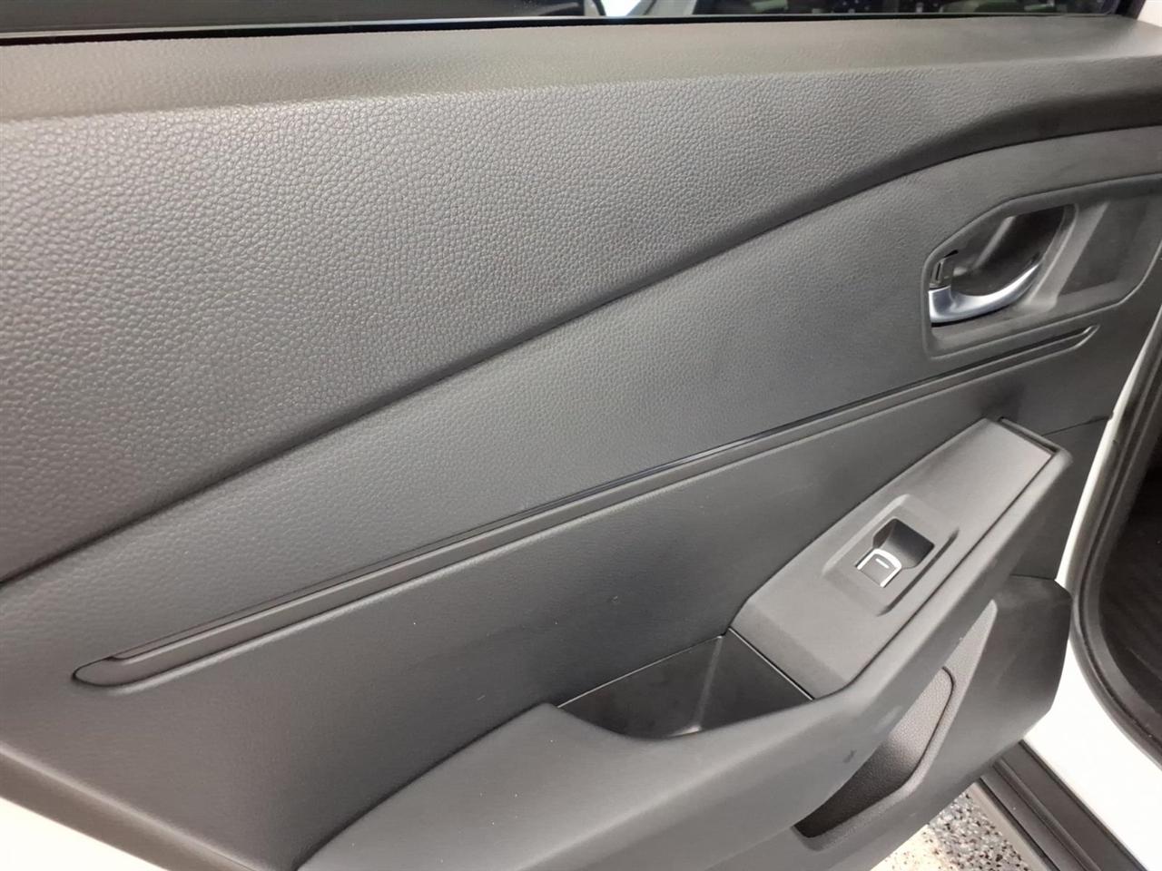 Honda Accord photo 19