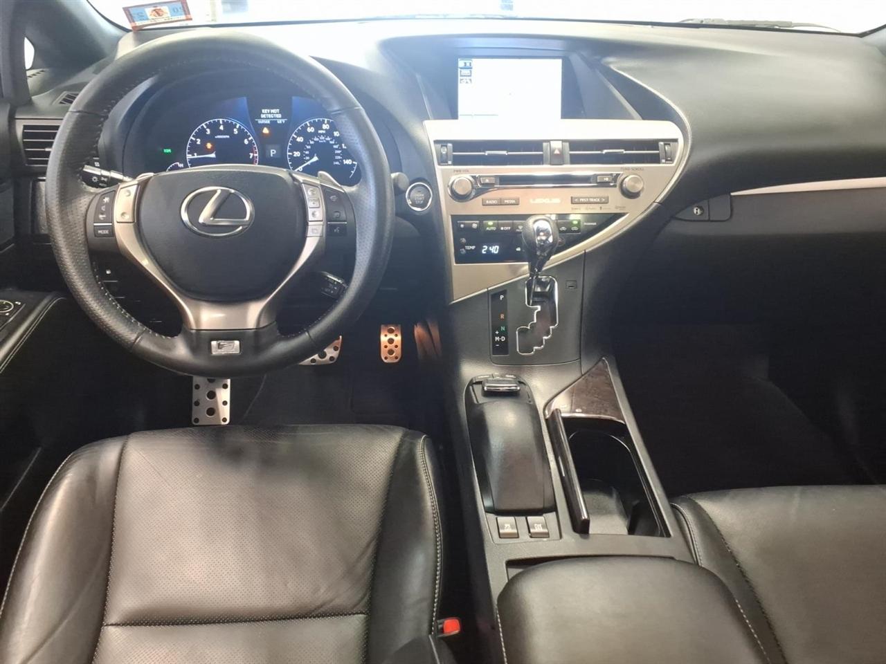 Lexus RX photo 9
