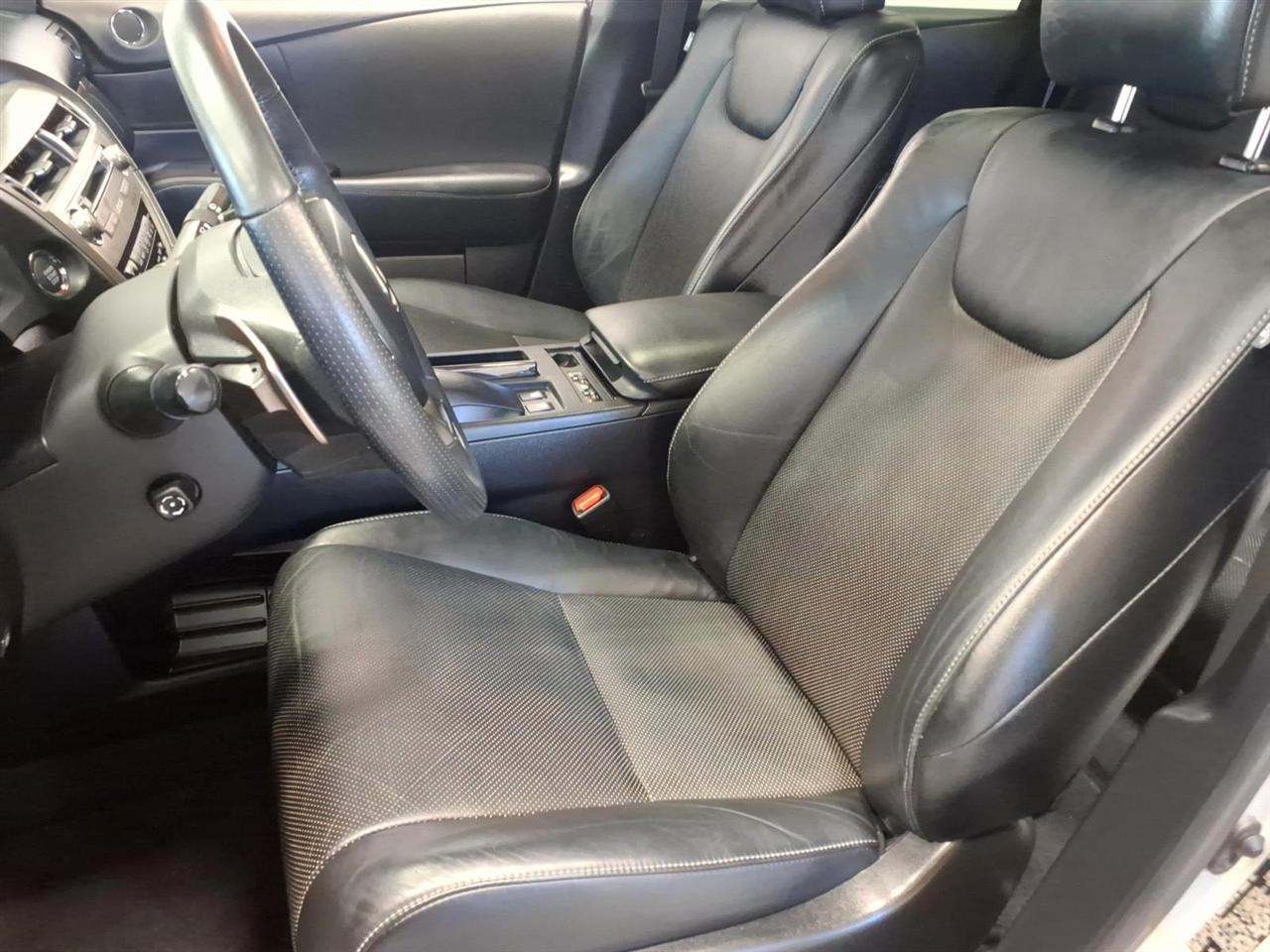 Lexus RX photo 19