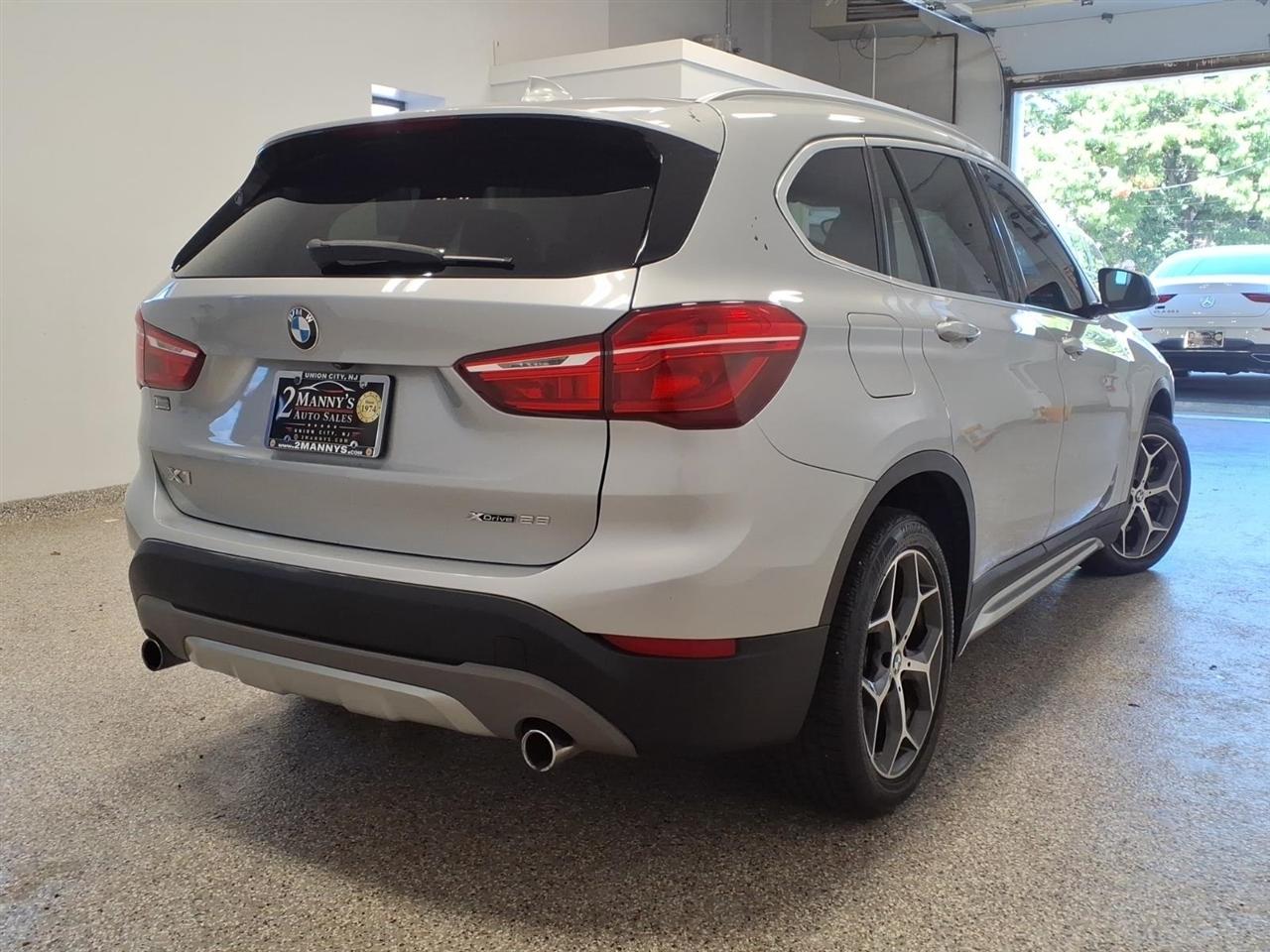 BMW X1 photo 4