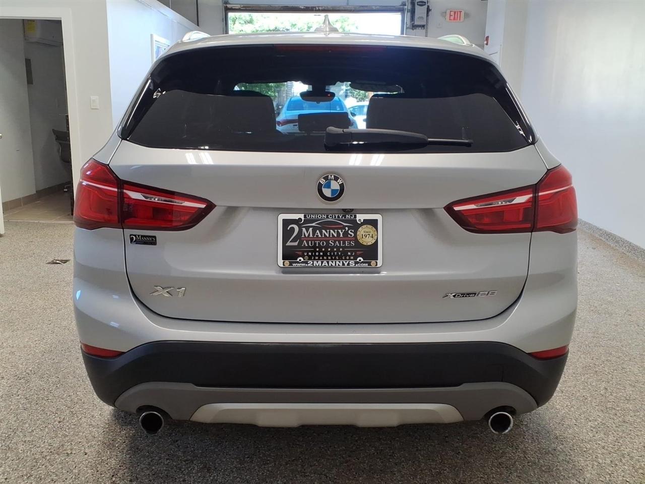 BMW X1 photo 5