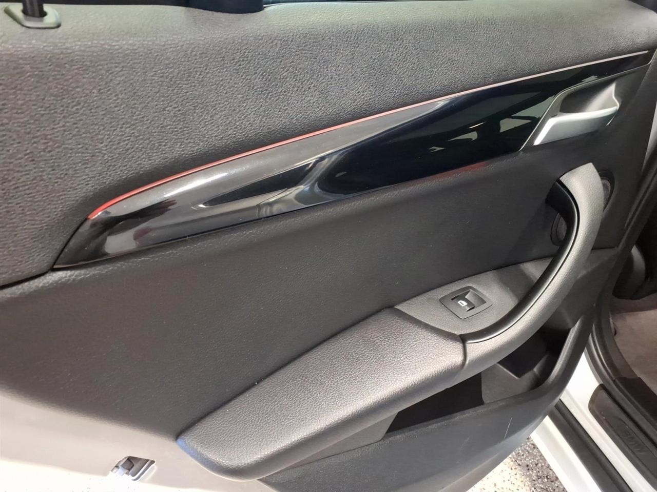 BMW X1 photo 19