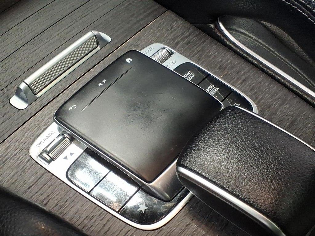 Mercedes-Benz GLE  2020