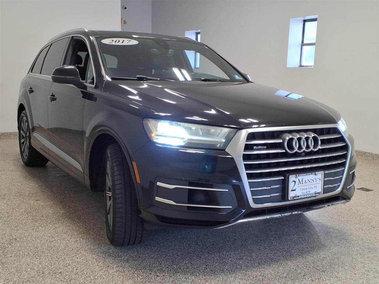 Audi Q7 photo 3