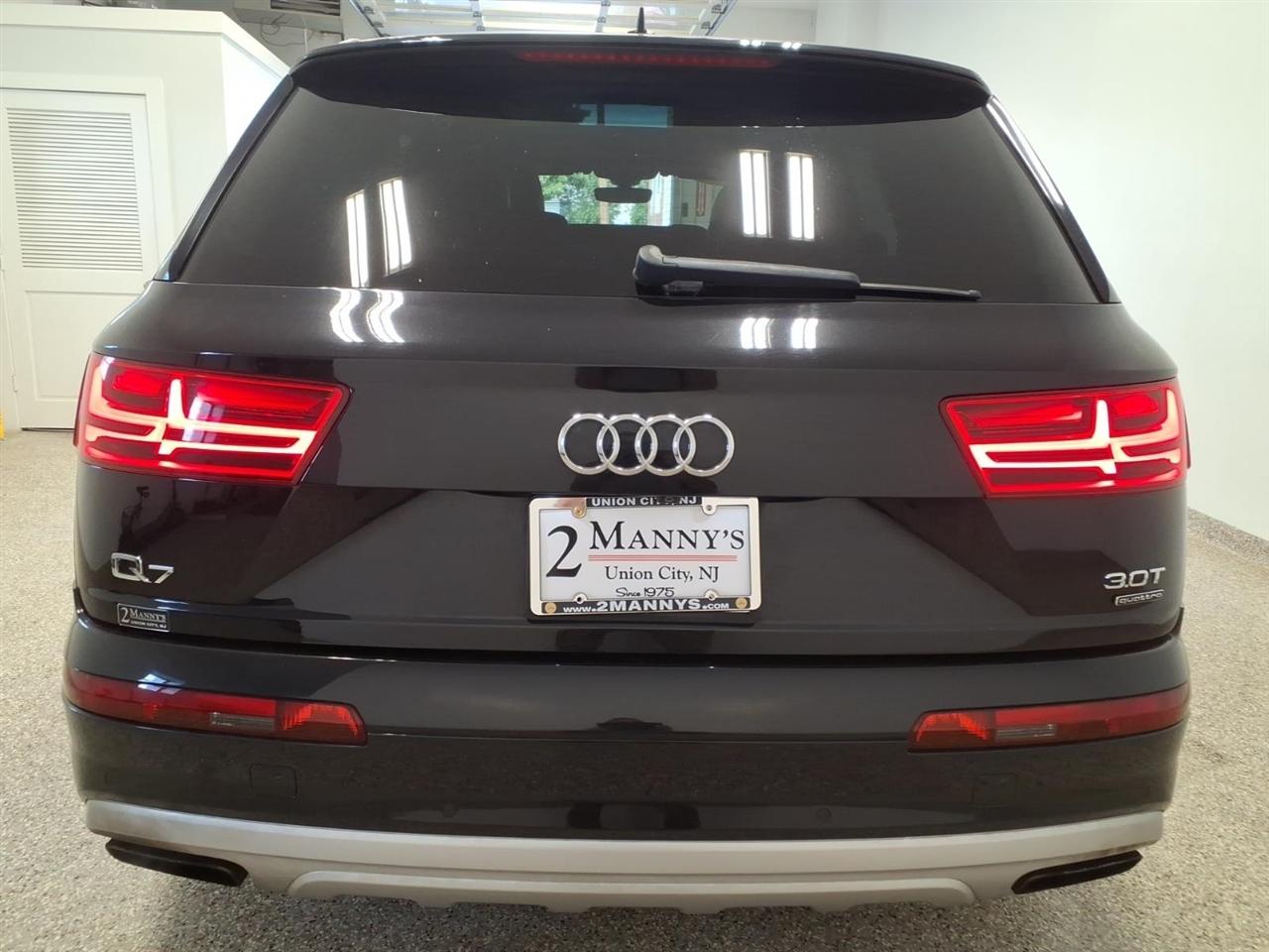 Audi Q7 photo 5