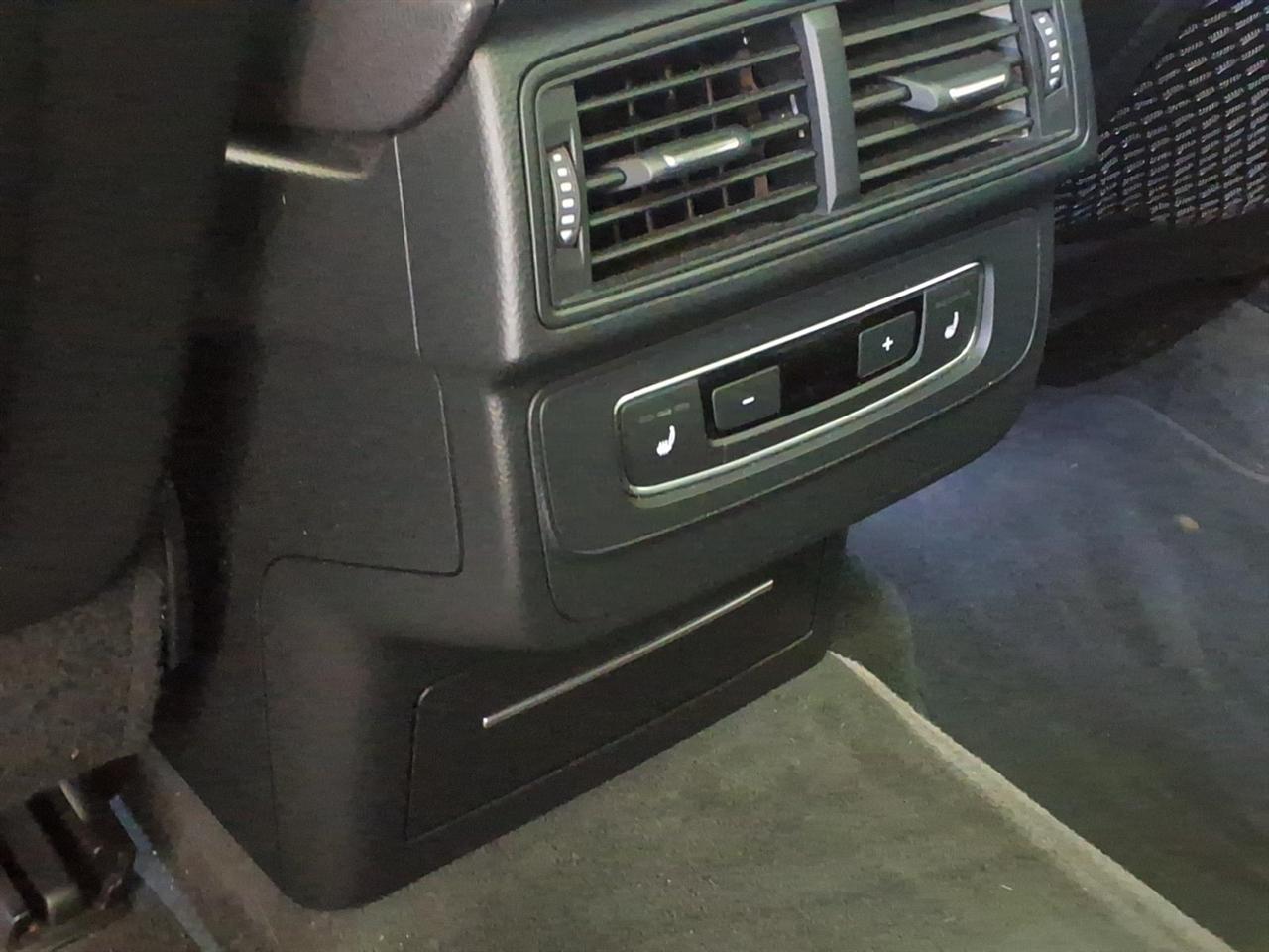 Audi Q7 photo 21