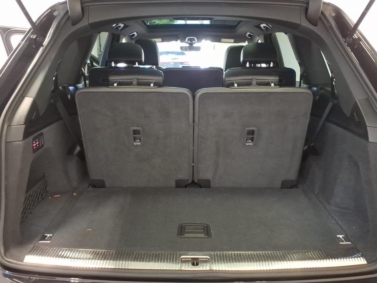 Audi Q7 photo 24