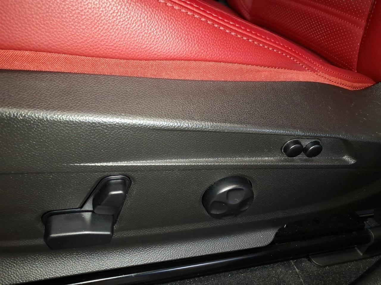 Alfa Romeo Stelvio photo 19