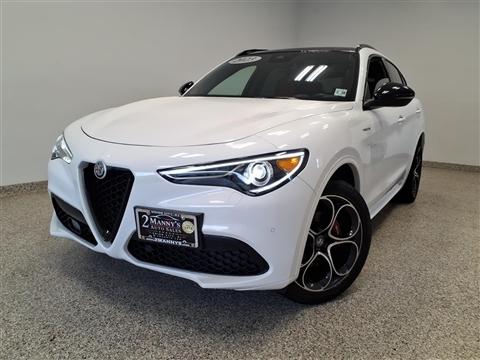 2023 Alfa Romeo Stelvio Veloce AWD