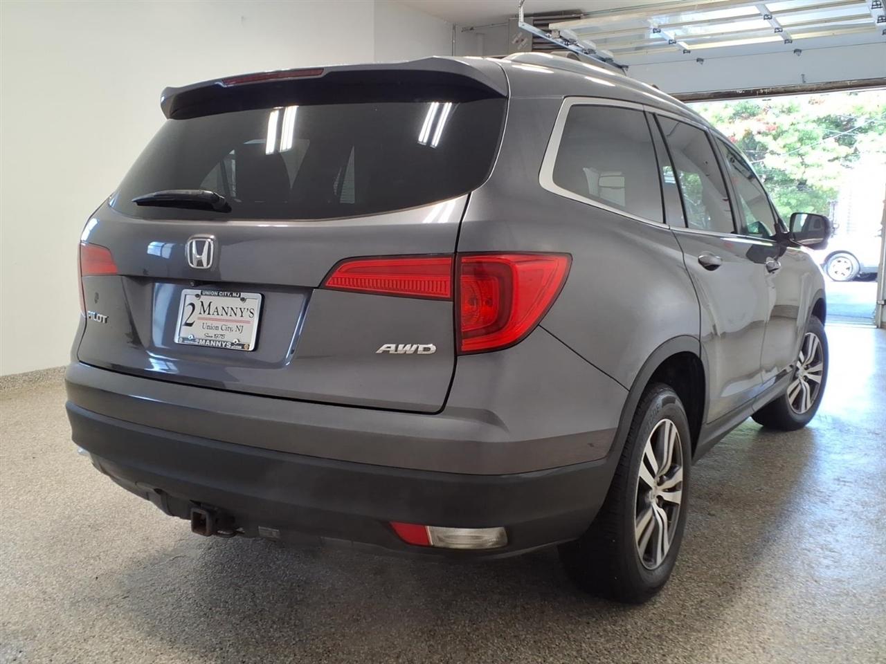 Honda Pilot photo 4
