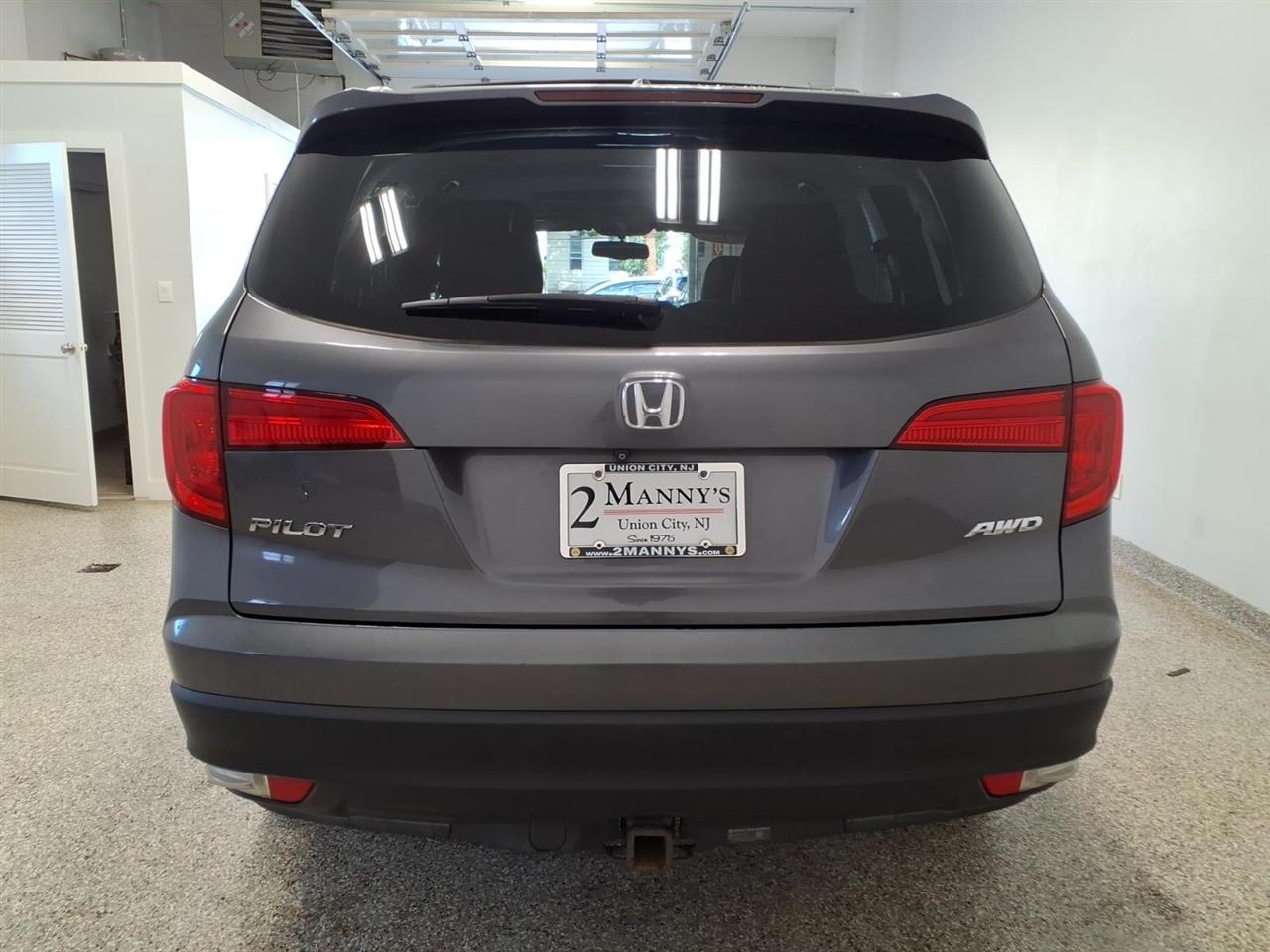 Honda Pilot photo 5