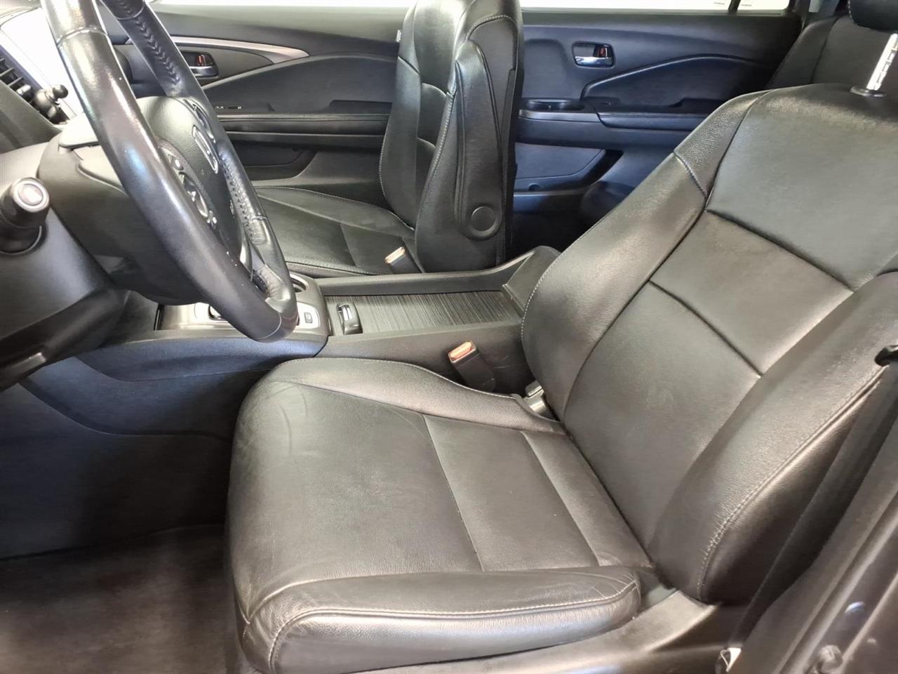 Honda Pilot photo 18