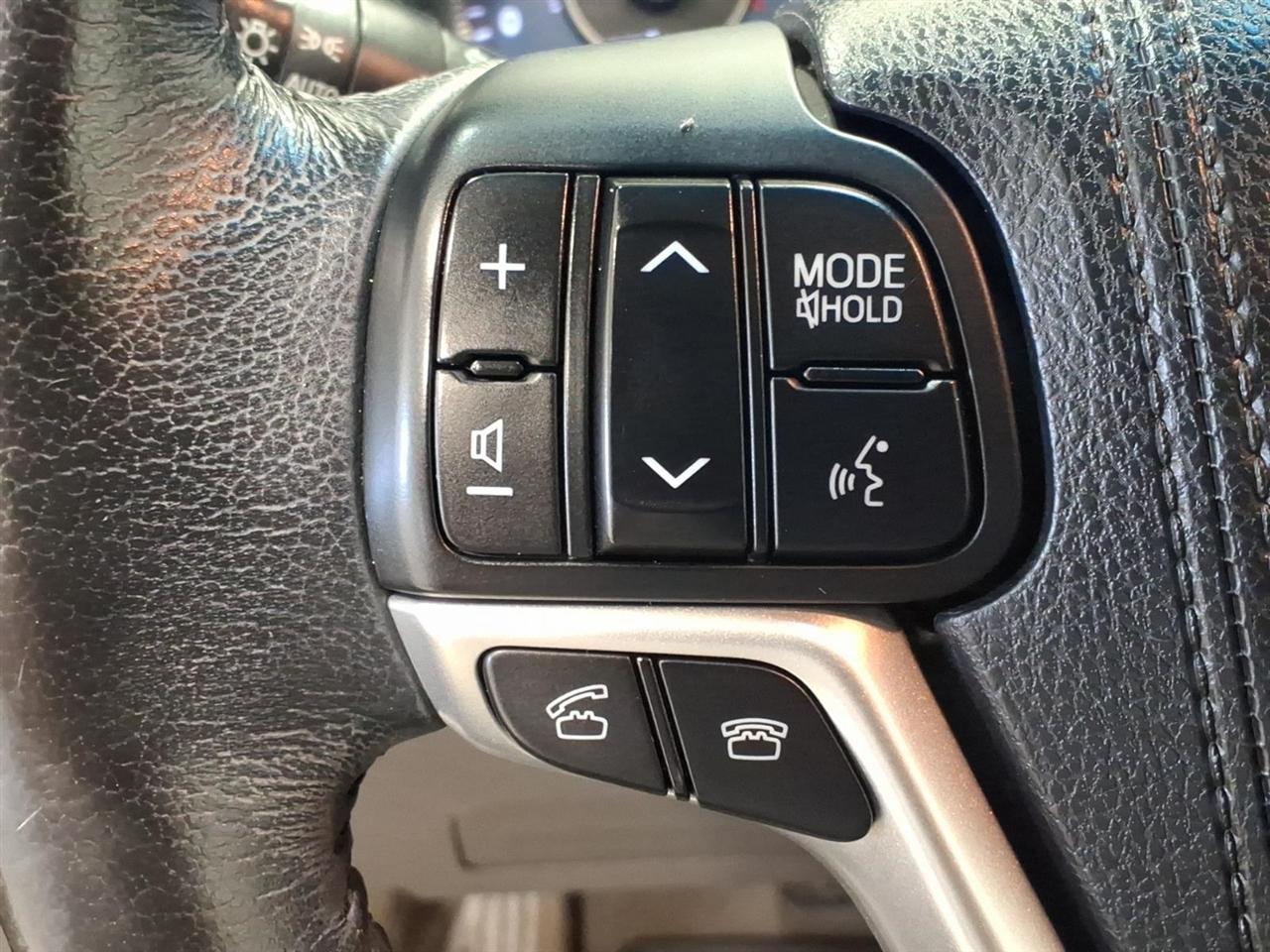 Toyota Sienna photo 11