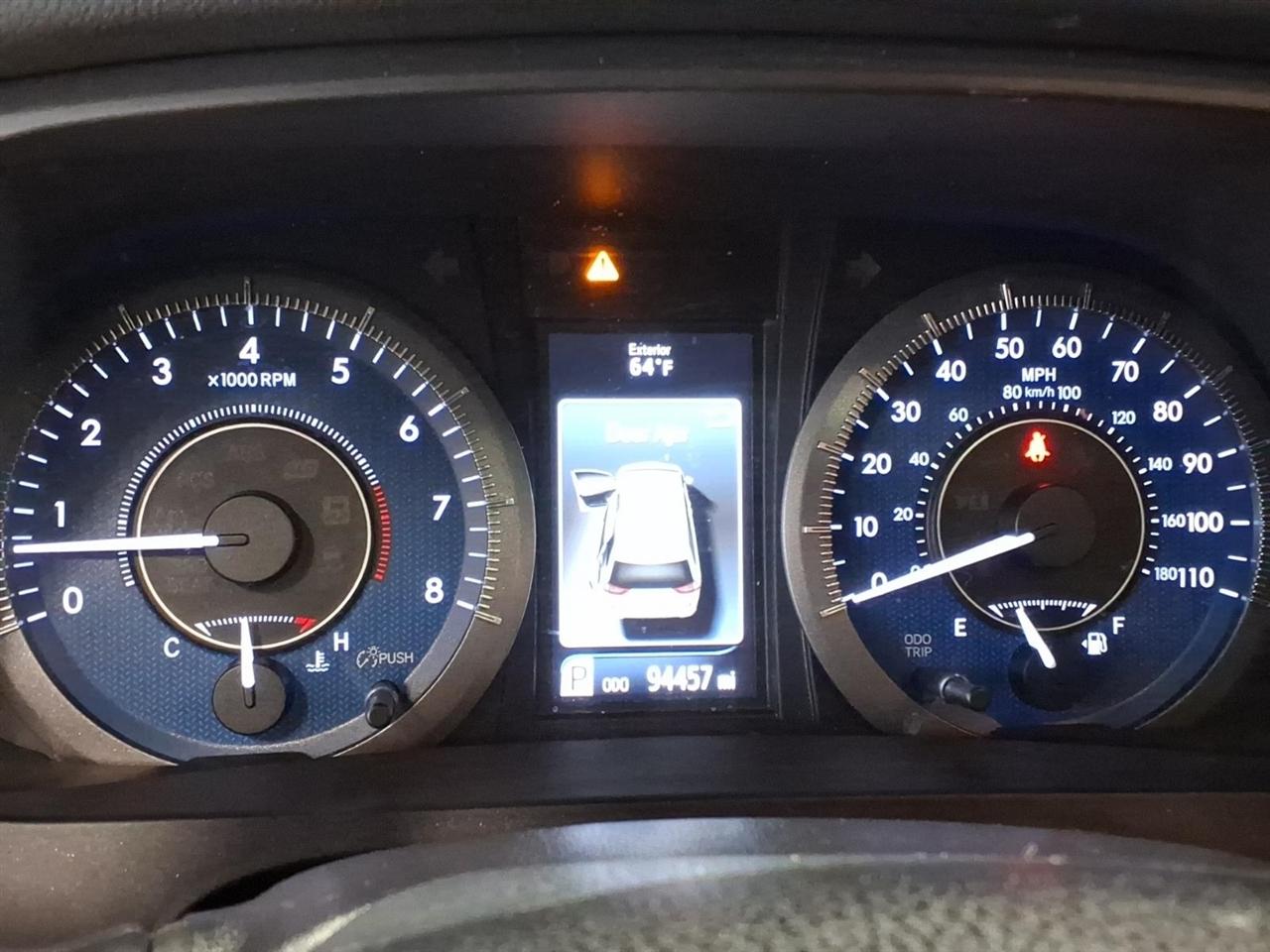 Toyota Sienna XLE 8-Passenger 2015