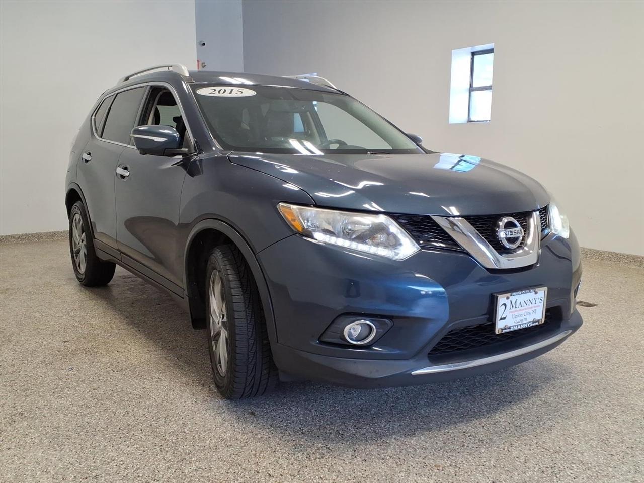 Nissan Rogue photo 3