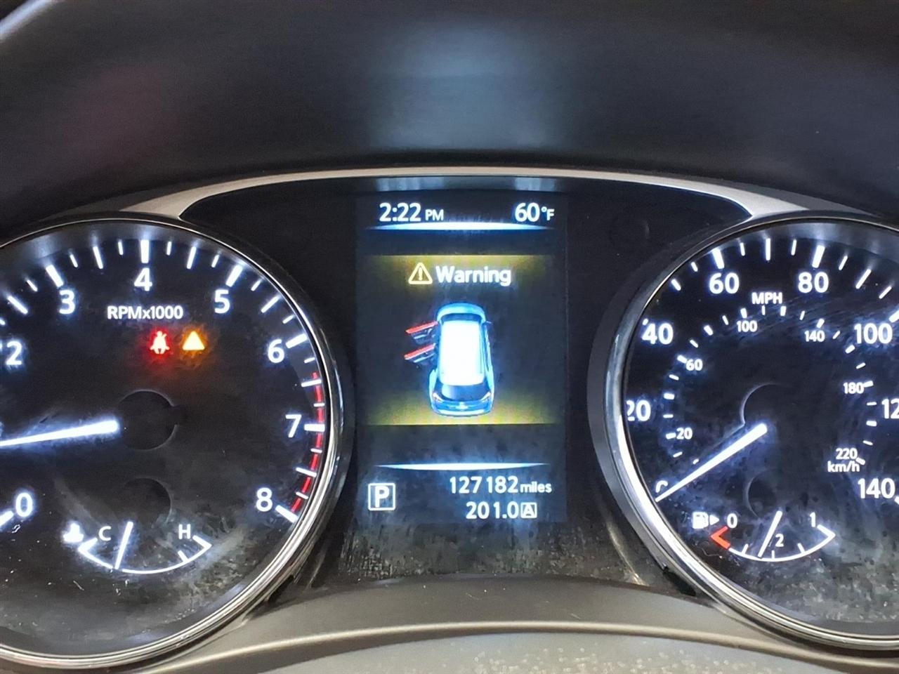 Nissan Rogue photo 11