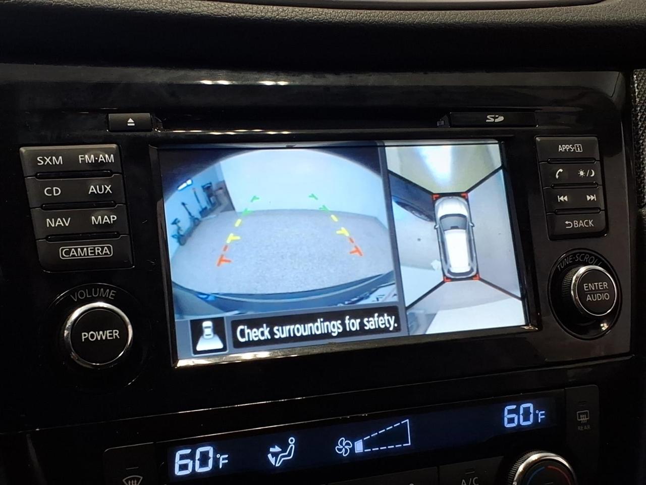 Nissan Rogue photo 14