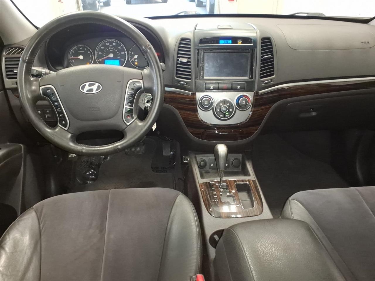 Hyundai Santa Fe photo 9