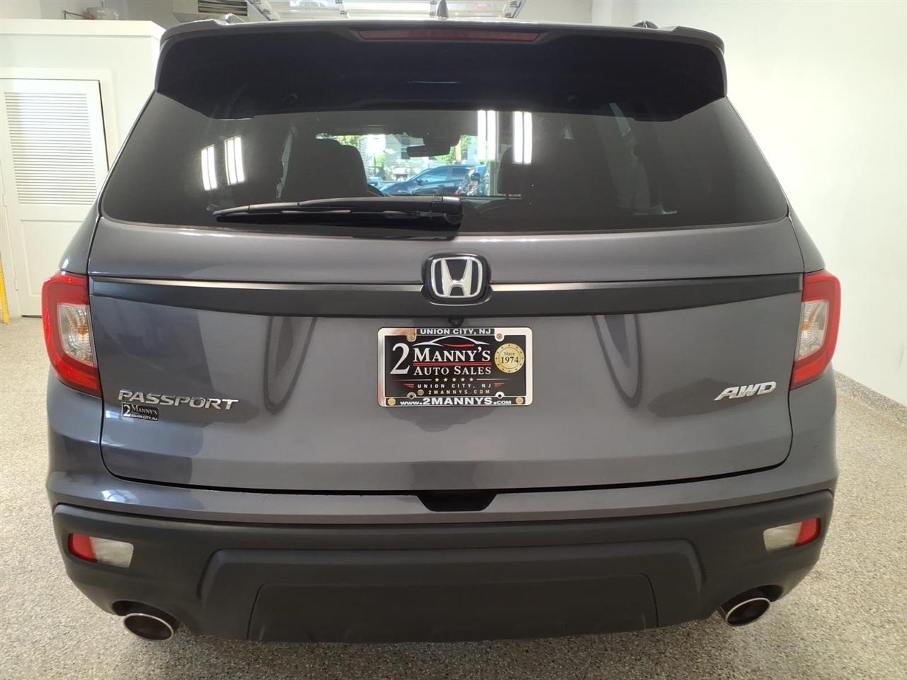 Honda Passport photo 5
