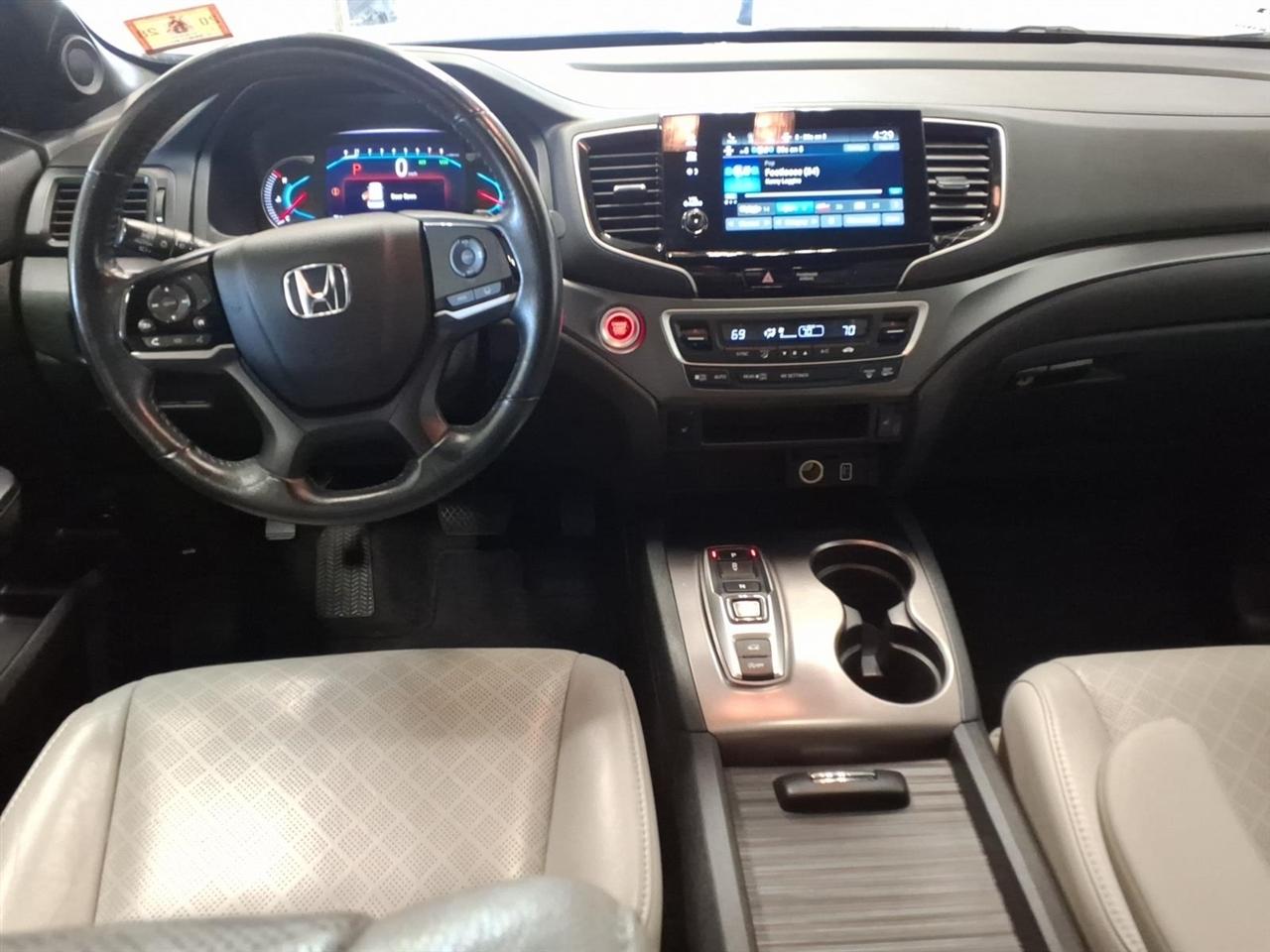 Honda Passport photo 8