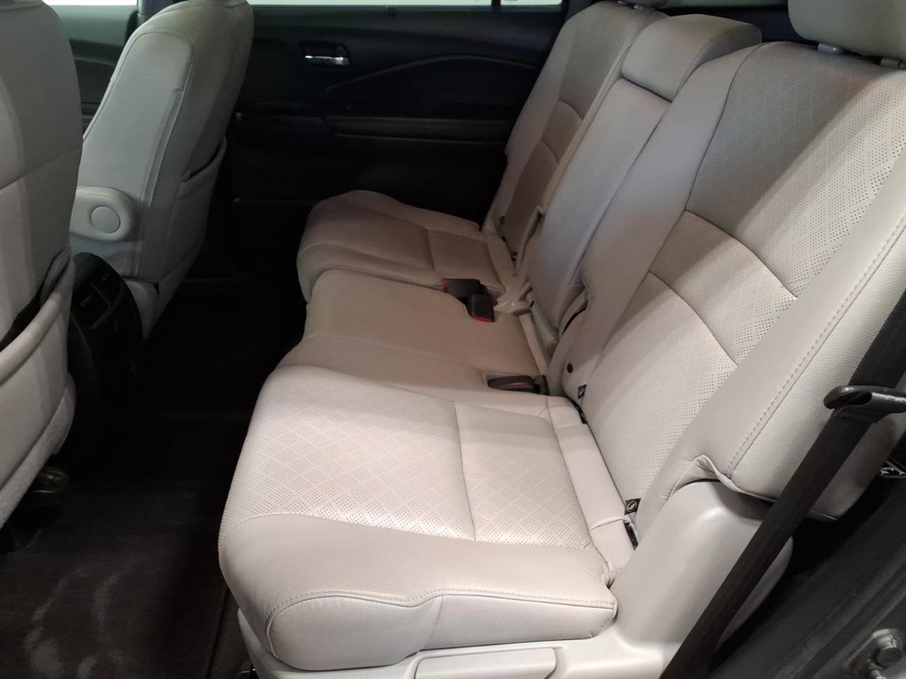Honda Passport photo 21