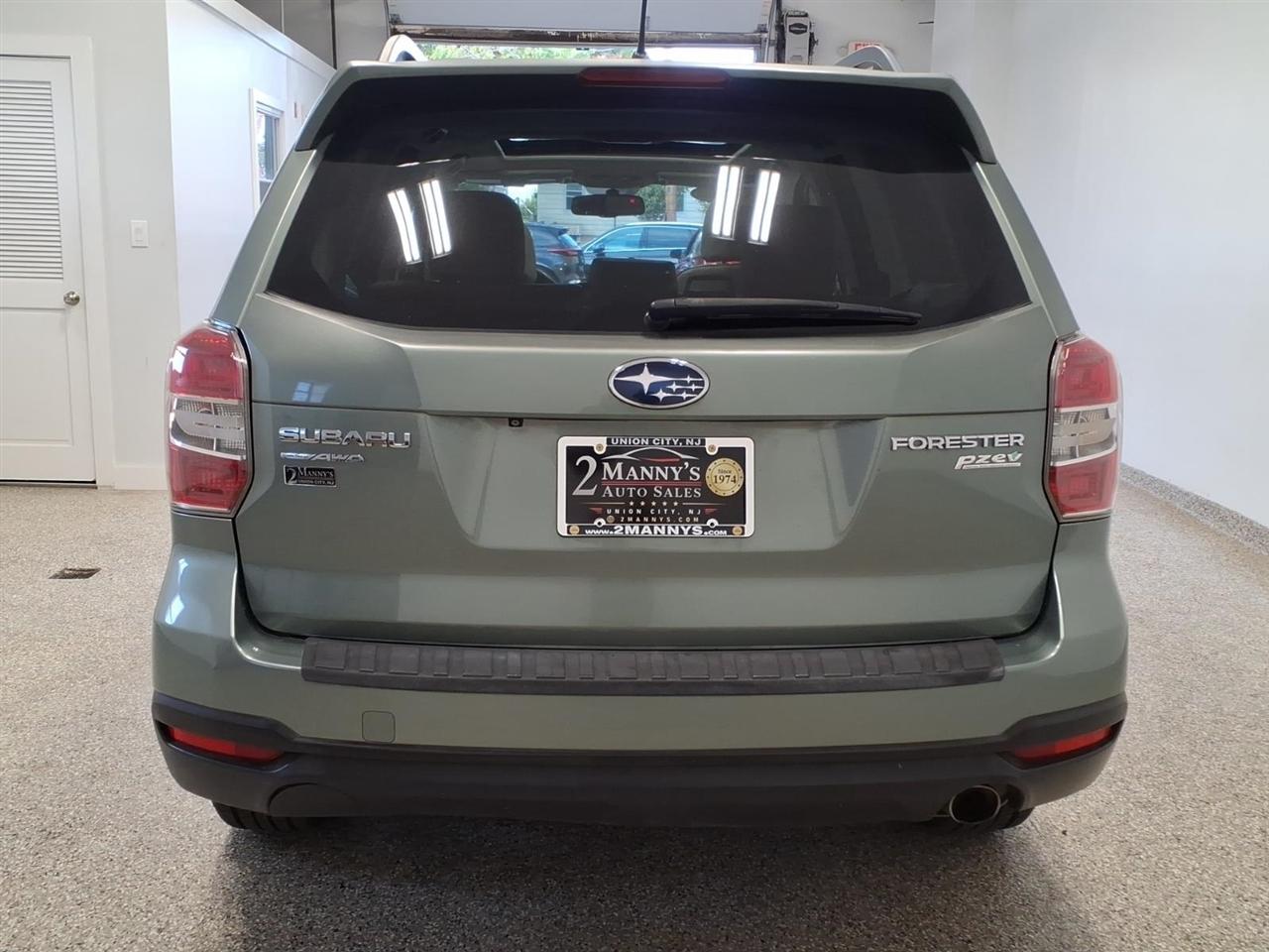 Subaru Forester photo 5