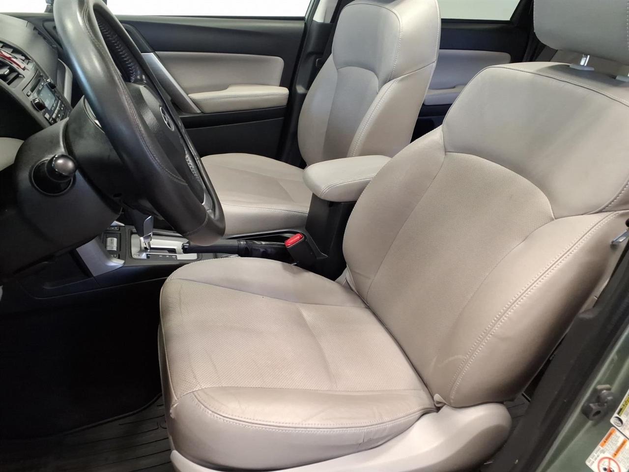 Subaru Forester photo 17