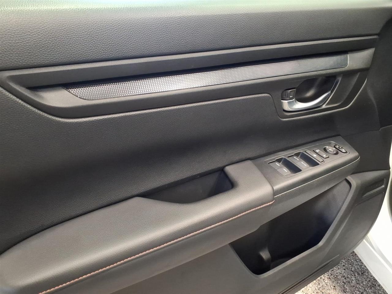 Honda CR-V photo 8