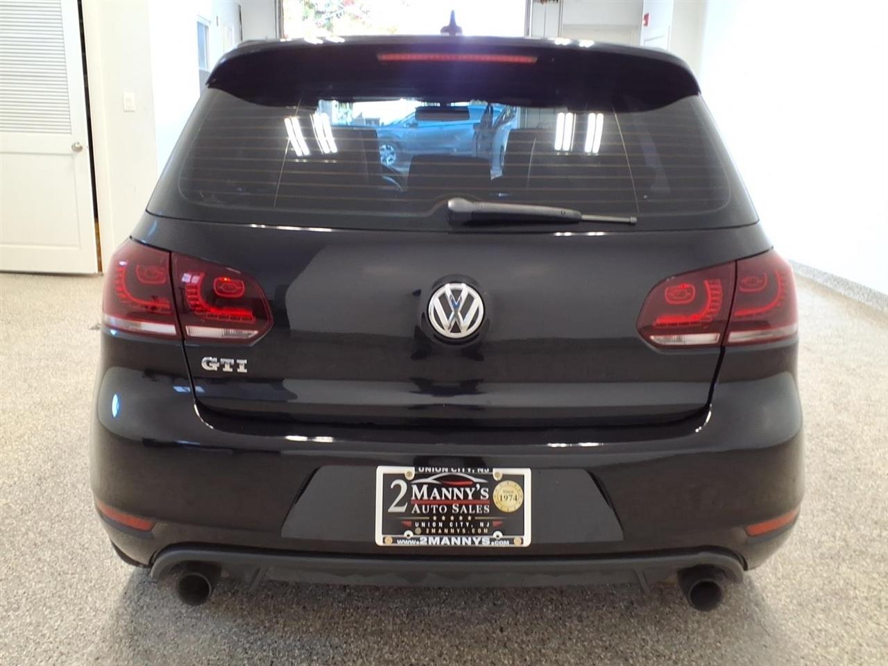 Volkswagen GTI 4dr HB DSG Driver's Edition PZEV 2014