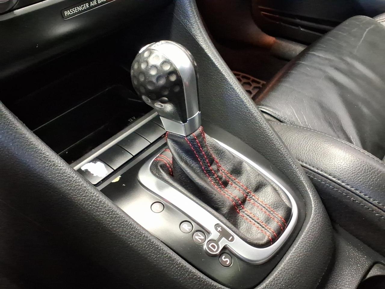Volkswagen GTI 4dr HB DSG Driver's Edition PZEV 2014
