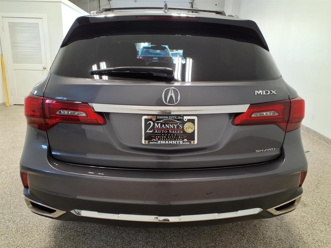 Acura MDX photo 5