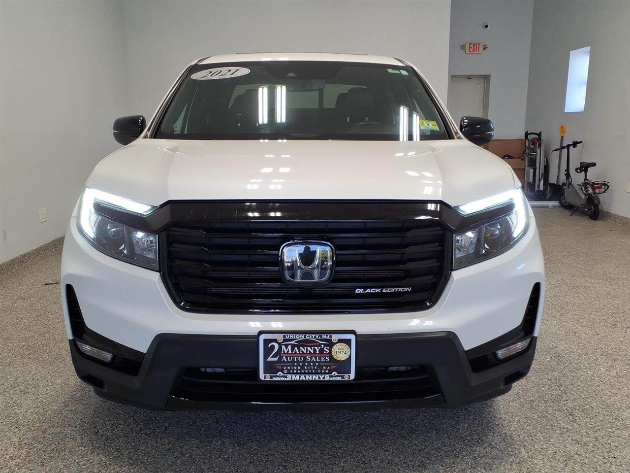 Honda Ridgeline photo 2