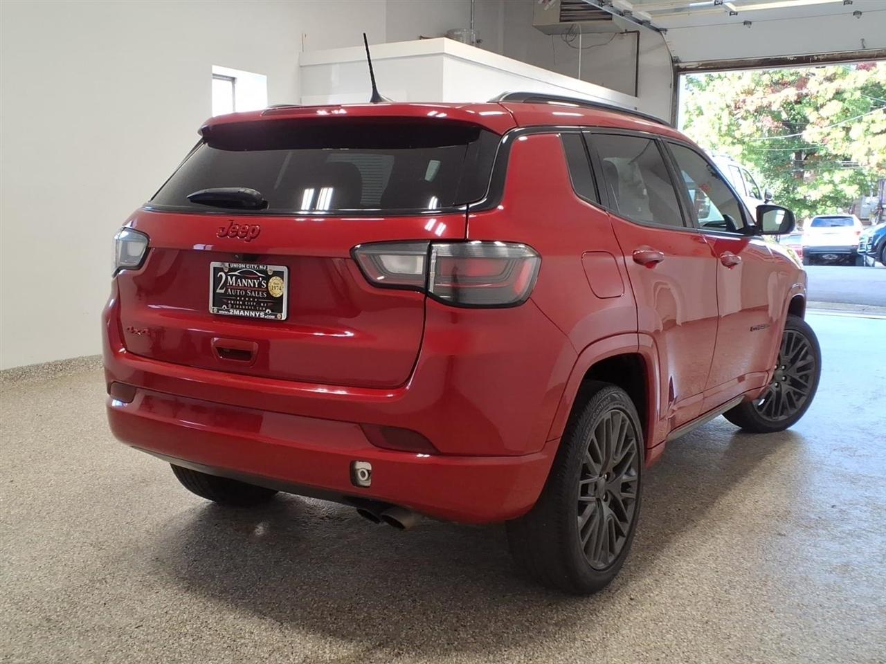 Jeep Compass photo 4