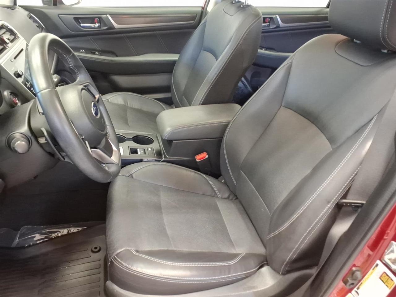 Subaru Legacy photo 17