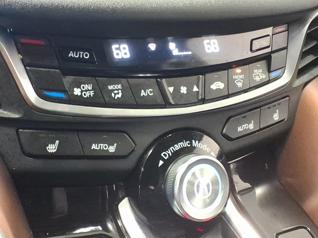 Acura TLX photo 17