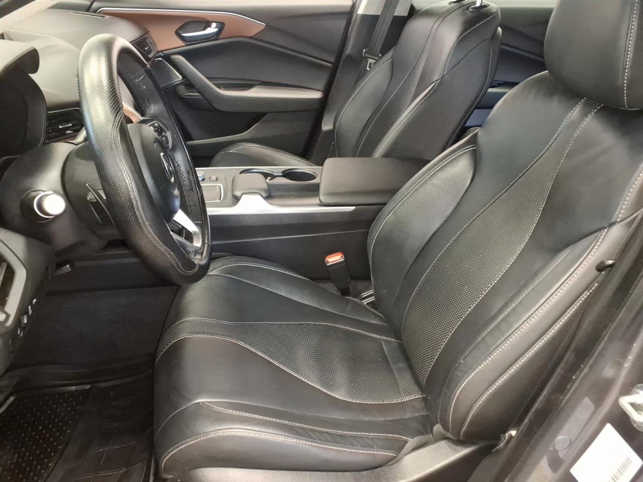 Acura TLX photo 19