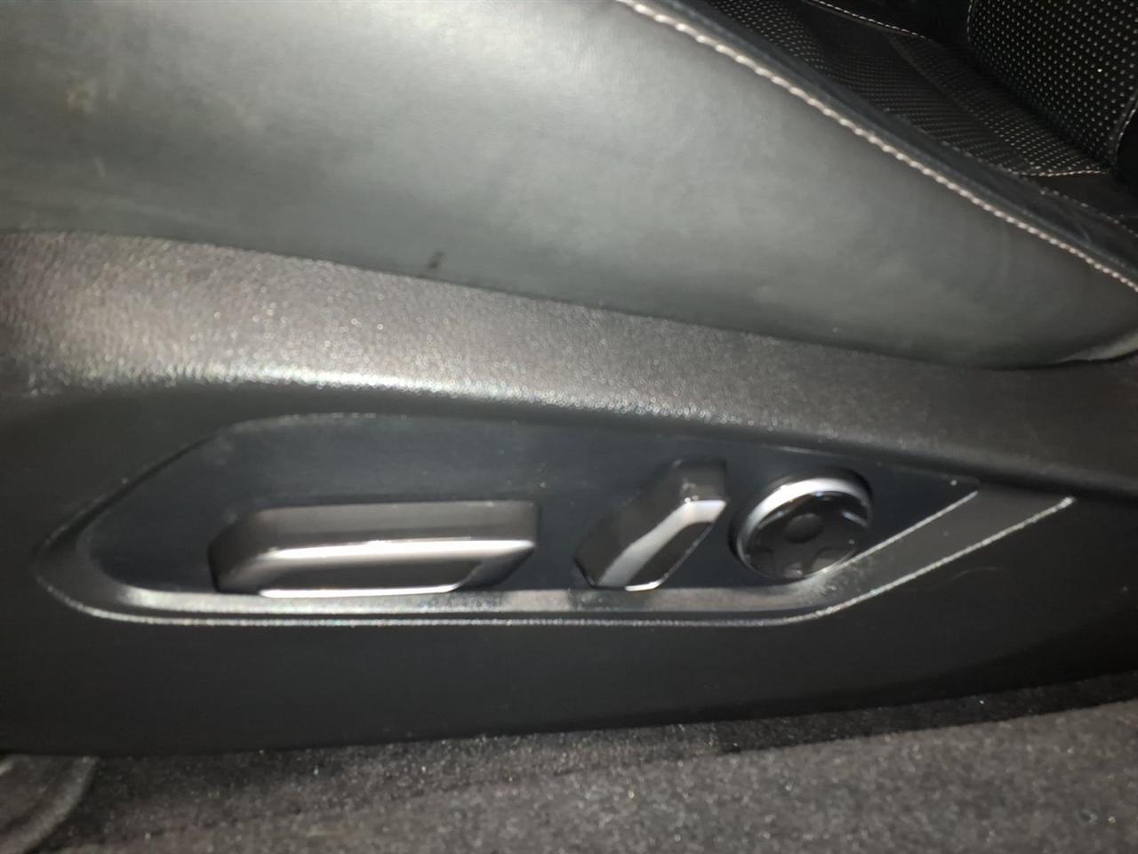 Acura TLX photo 20