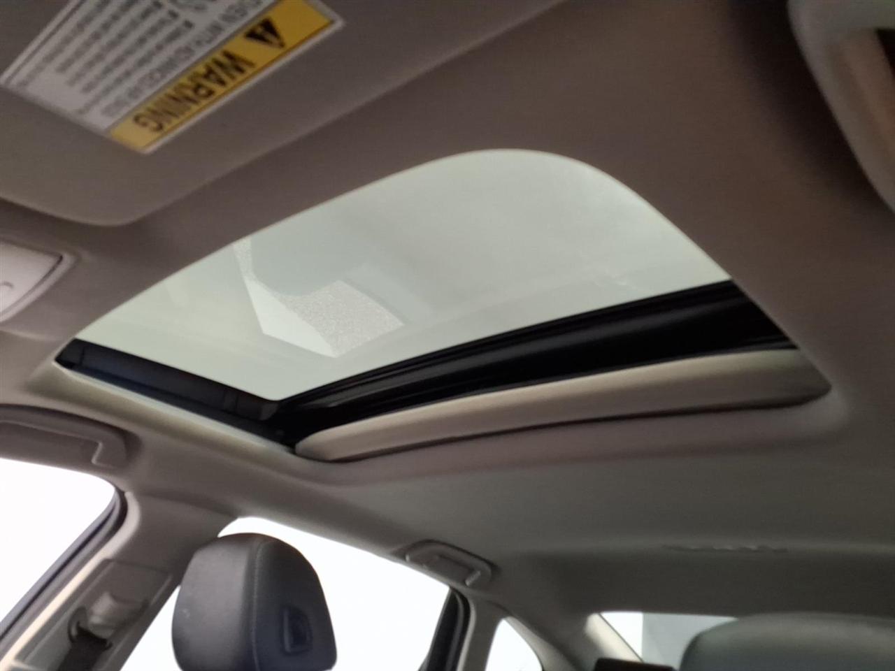 Acura TLX photo 23