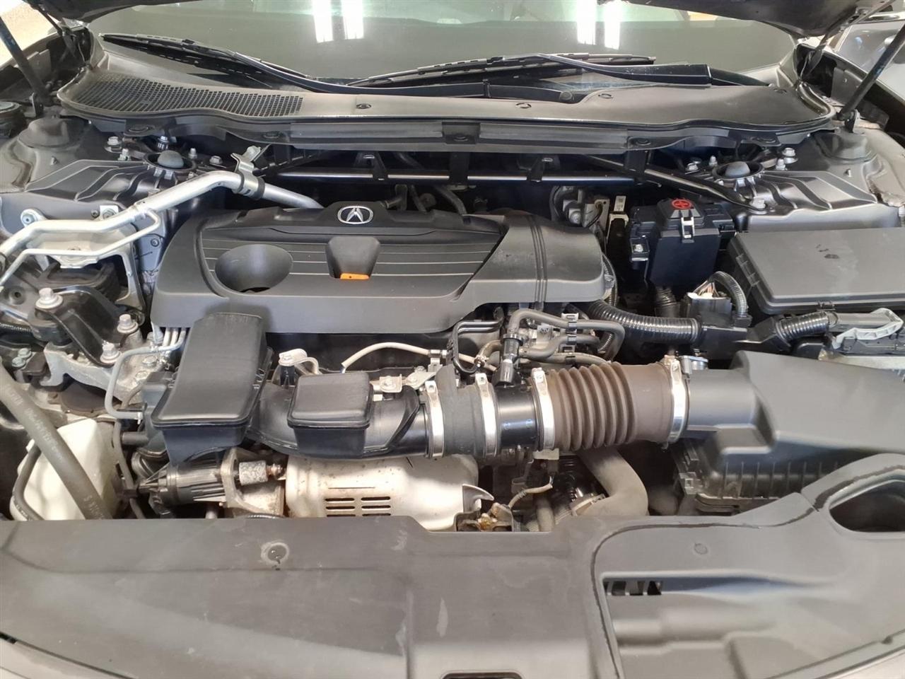 Acura TLX photo 24