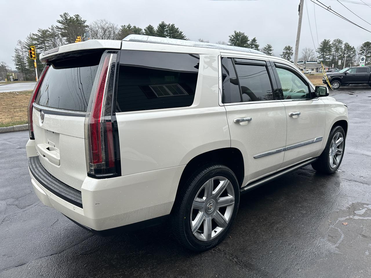 Cadillac Escalade Premium 4WD 2015