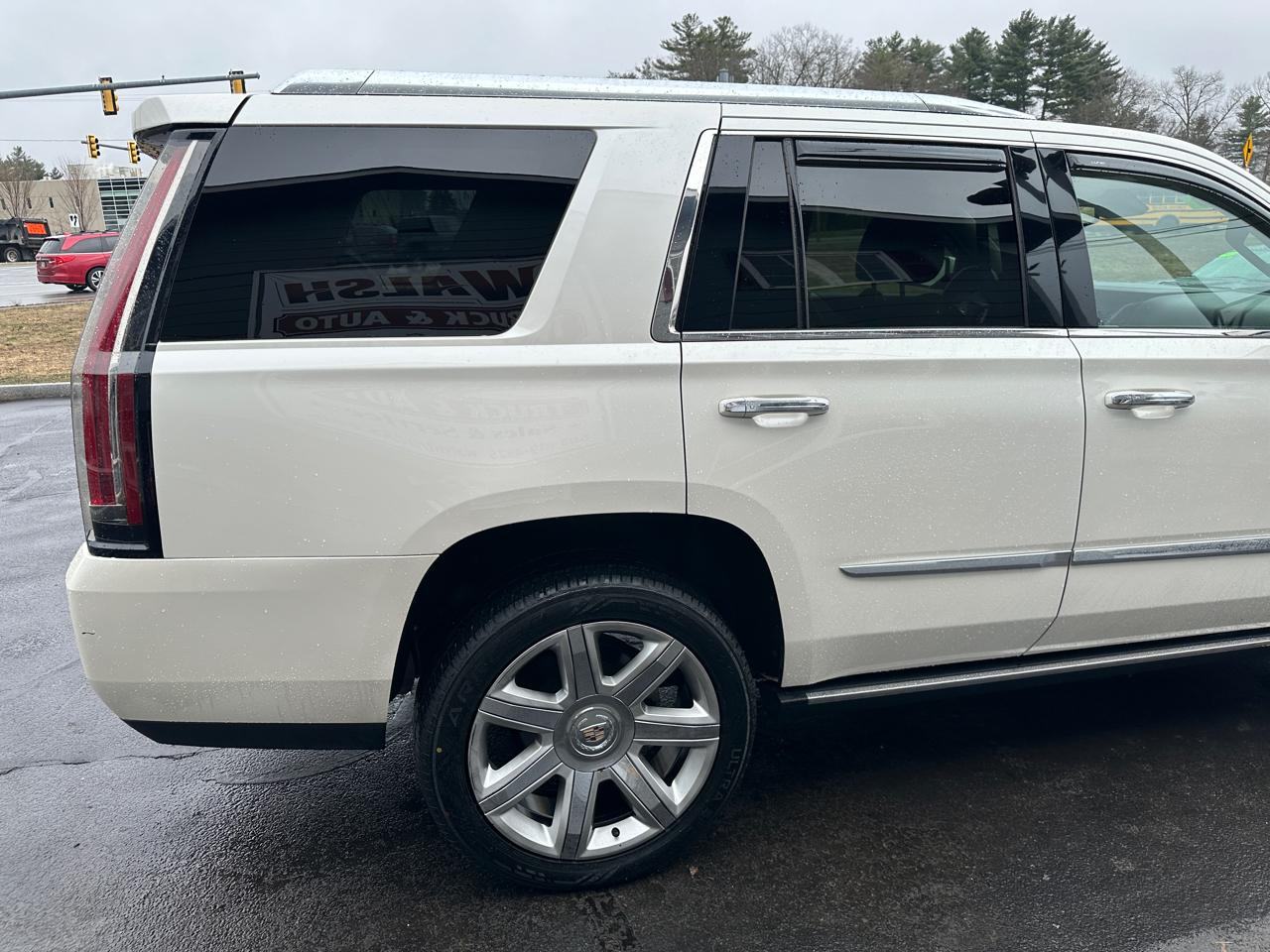 Cadillac Escalade Premium 4WD 2015