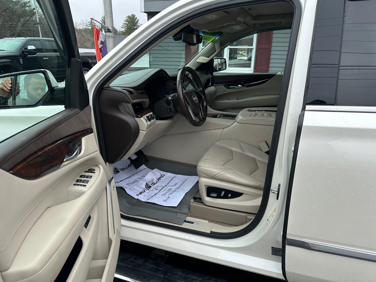 Cadillac Escalade Premium 4WD 2015