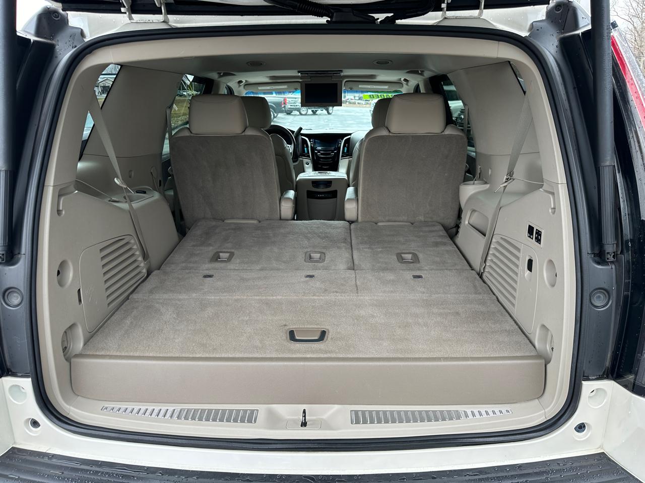 Cadillac Escalade Premium 4WD 2015