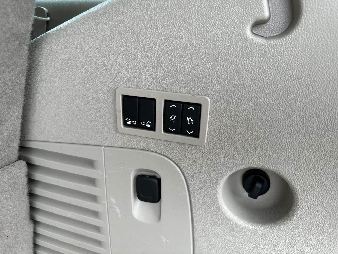 Cadillac Escalade Premium 4WD 2015