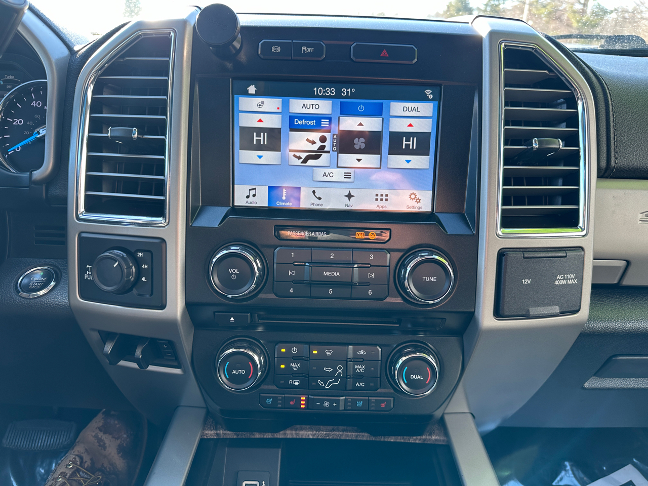 Ford F-350 SD Lariat Crew Cab Long Bed 4WD 2017